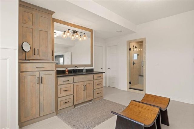 17604 High Street, Overland Park, KS 66085