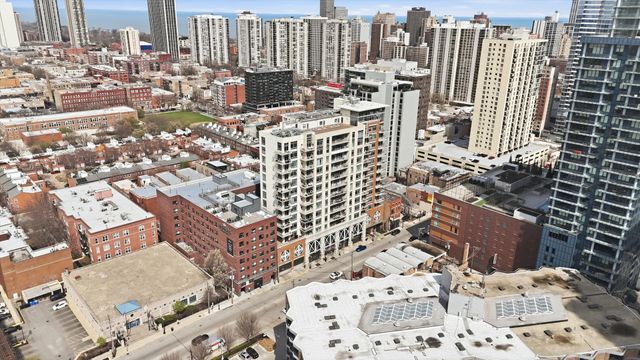 230 W Division Street 804, Chicago, IL 60610