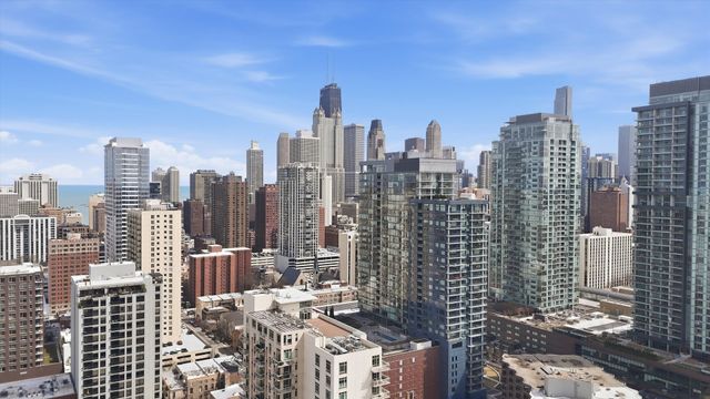 230 W Division Street 804, Chicago, IL 60610