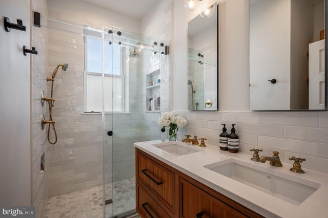 31 RANDOLPH PL NW, Washington, DC 20001
