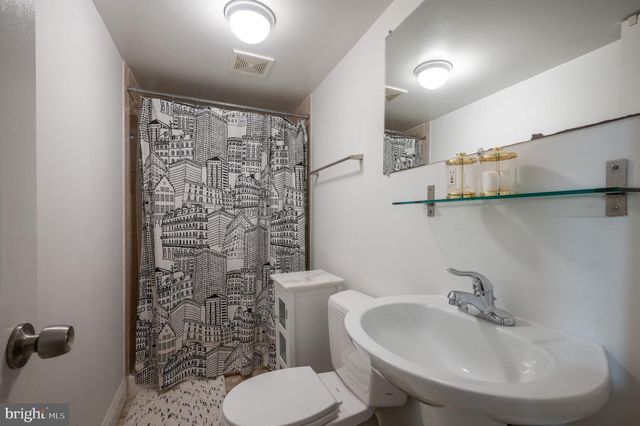 31 RANDOLPH PL NW, Washington, DC 20001