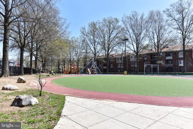 31 RANDOLPH PL NW, Washington, DC 20001