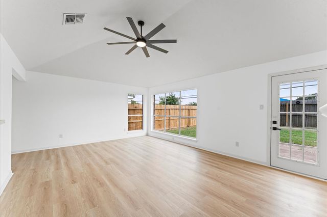 17527 Hamilwood Drive, Houston, TX 77095