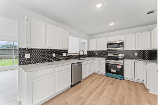 17527 Hamilwood Drive, Houston, TX 77095