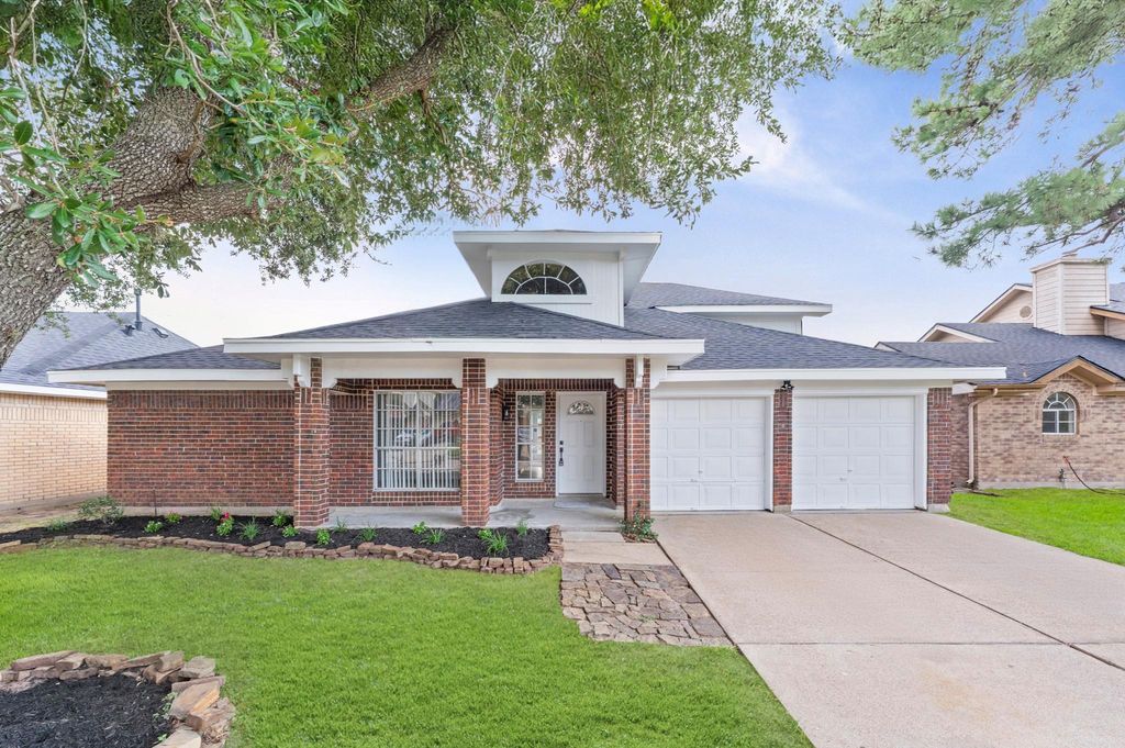 17527 Hamilwood Drive, Houston, TX 77095