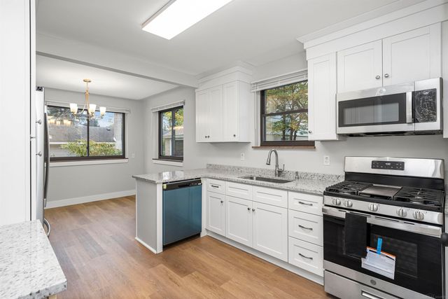 30675 Tennessee Street, Roseville, MI 48066