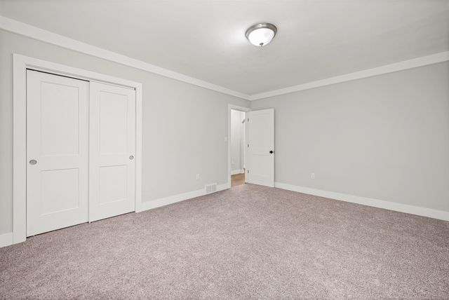 30675 Tennessee Street, Roseville, MI 48066