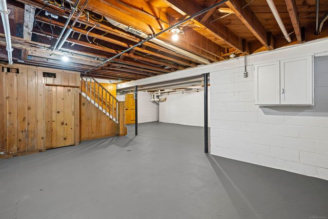 30675 Tennessee Street, Roseville, MI 48066