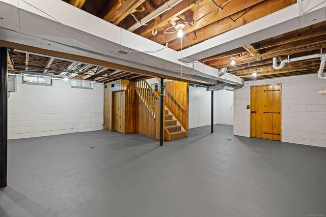 30675 Tennessee Street, Roseville, MI 48066