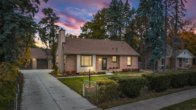 30675 Tennessee Street, Roseville, MI 48066