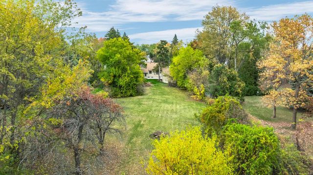 30675 Tennessee Street, Roseville, MI 48066