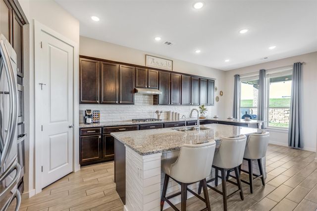 409 Mangold DR, Hutto, TX 78634