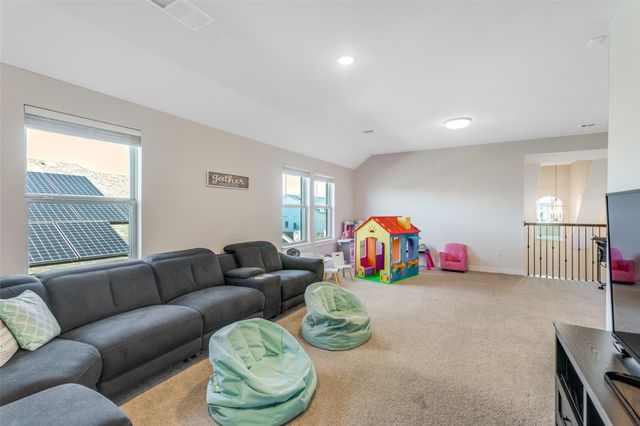 409 Mangold DR, Hutto, TX 78634