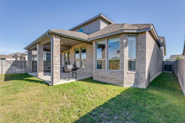 409 Mangold DR, Hutto, TX 78634