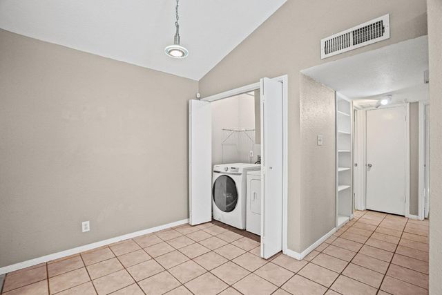 1601 Faro DR 1504, Austin, TX 78741
