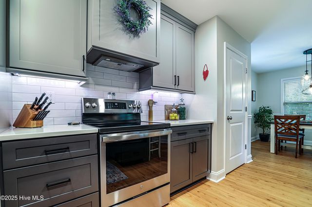 1004 Stonesthrow Court, Leland, NC 28451