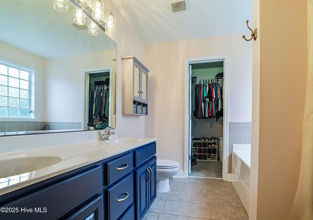 1004 Stonesthrow Court, Leland, NC 28451