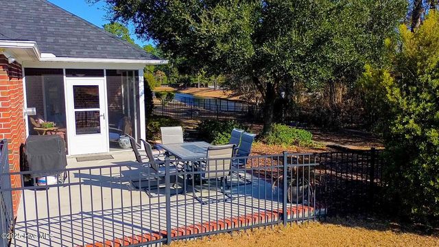 1004 Stonesthrow Court, Leland, NC 28451