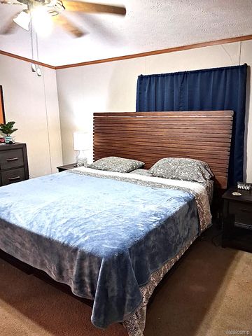 11065 Hickory Lane, Vienna Charter Township, MI 48420