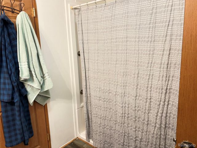 11065 Hickory Lane, Vienna Charter Township, MI 48420