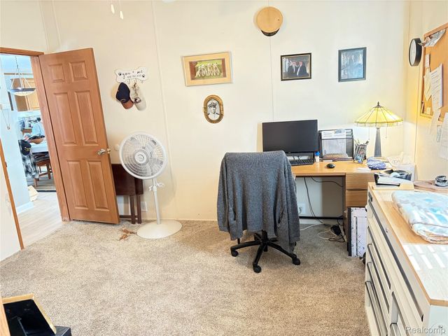 11065 Hickory Lane, Vienna Charter Township, MI 48420