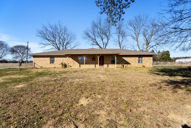 1699 CR 3240, Mt Pleasant, TX 75455