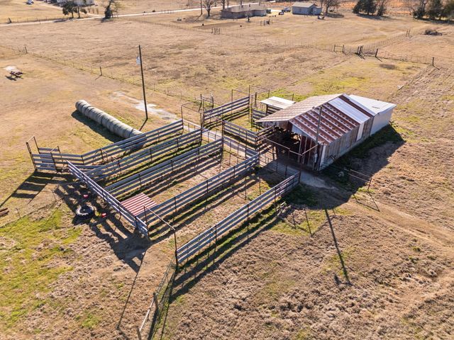 1699 CR 3240, Mt Pleasant, TX 75455