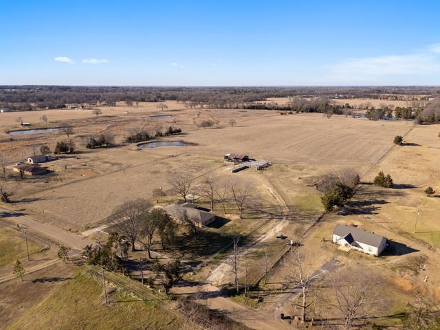 1699 CR 3240, Mt Pleasant, TX 75455