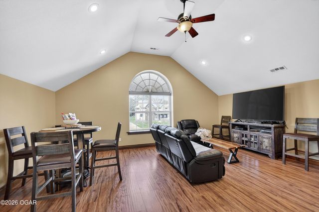 4314 W 25th Place, Joplin, MO 64804