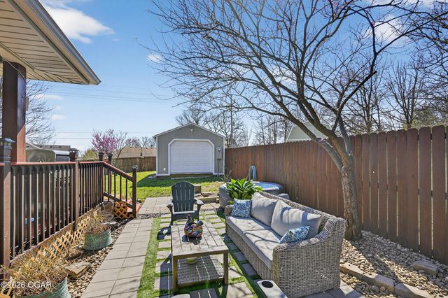 4314 W 25th Place, Joplin, MO 64804