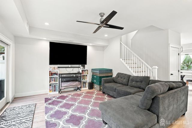 27 Marshall Place, Sayreville, NJ 08872