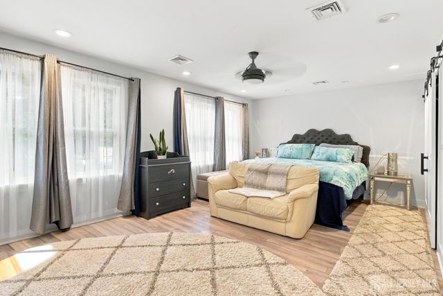 27 Marshall Place, Sayreville, NJ 08872