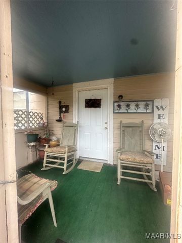 402 2nd Avenue, Tallassee, AL 36078