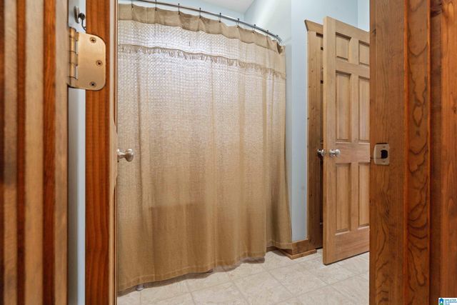 2442 HEBB ROAD, Wilsonville, AL 35186