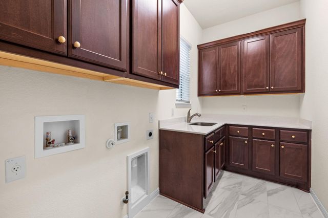 3628 Twinspur ST, Leander, TX 78641