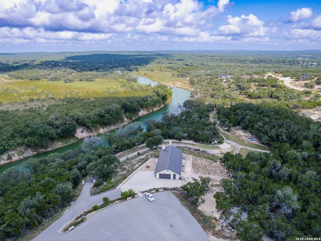 1814 Paradise Parkway, Canyon Lake, TX 78133