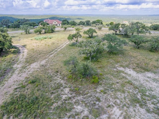 1814 Paradise Parkway, Canyon Lake, TX 78133
