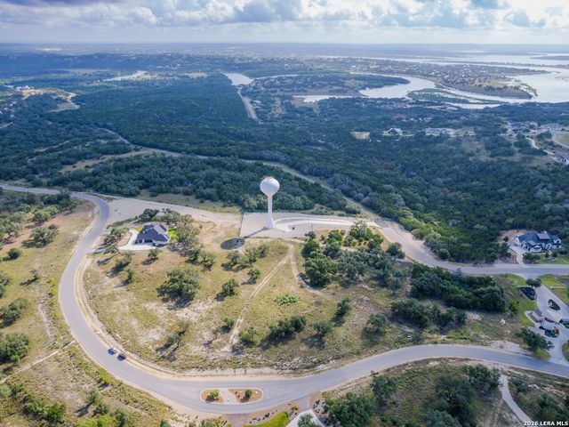 1814 Paradise Parkway, Canyon Lake, TX 78133