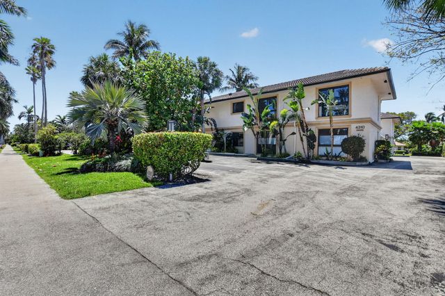 4310 S Ocean Boulevard B, Highland Beach, FL 33487
