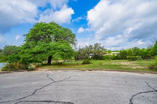 105 Glen Oaks Dr # 8, Kerrville, TX 78028