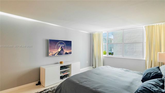 5750 Collins Avenue 7A, Miami Beach, FL 33140