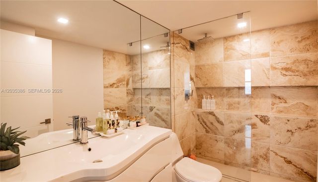5750 Collins Avenue 7A, Miami Beach, FL 33140