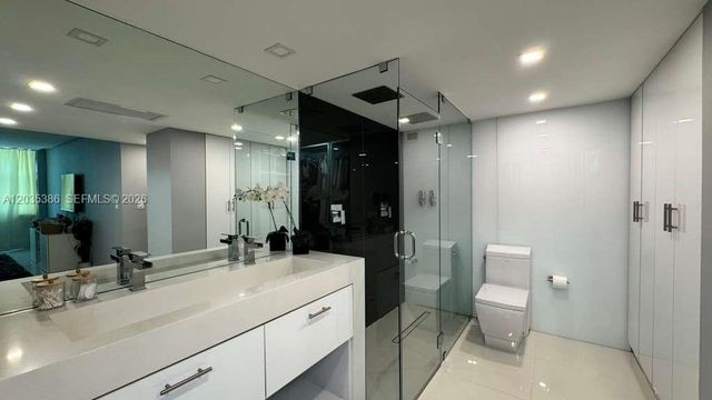 5750 Collins Avenue 7A, Miami Beach, FL 33140