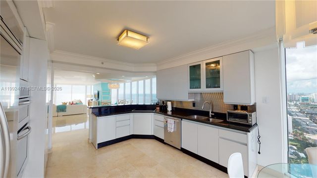 17555 Collins Ave 2601, Sunny Isles Beach, FL 33160