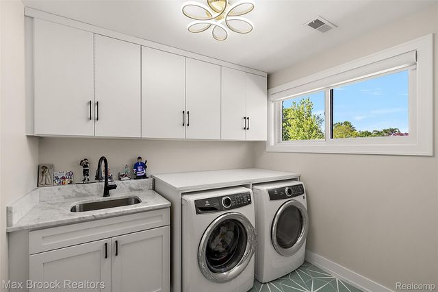 1497 Stanley Boulevard, Birmingham, MI 48009