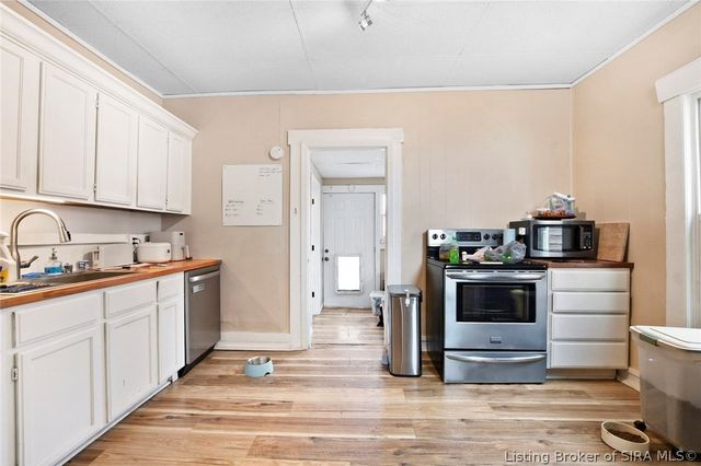 1113 Culbertson Avenue, New Albany, IN 47150