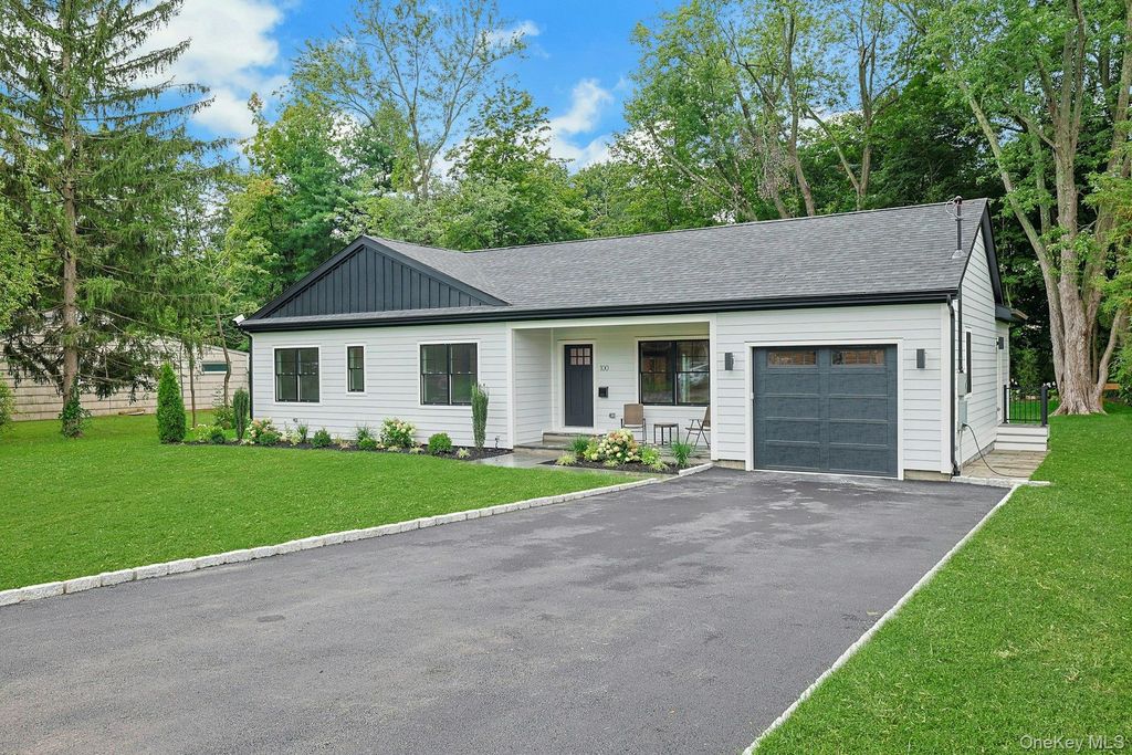 100 Hazelton Circle, Briarcliff Manor, NY 10510 — exterior