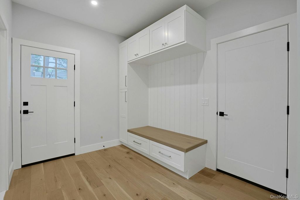100 Hazelton Circle, Briarcliff Manor, NY 10510 — photo 5
