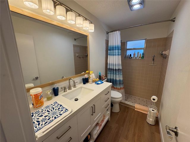 28 CLINTWOOD AVENUE, Englewood, FL 34223