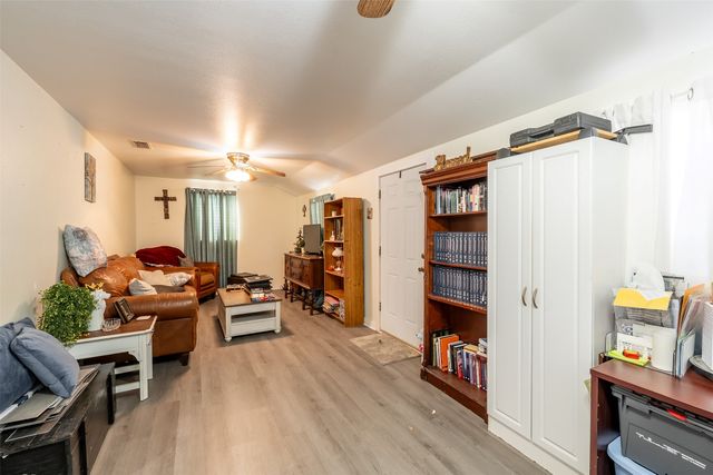 408 E Kolstad Street, Palestine, TX 75801